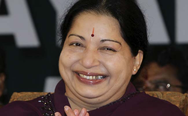 Jayalalithaa Invited to Form Government in Tamil Nadu After Chief Minister O Panneerselvam Resigns