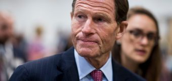 Sen. Blumenthal demands AT&T drop push for ad-subsidized cell plans