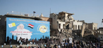 Pope Francis visits Iraq’s ruined city of Mosul